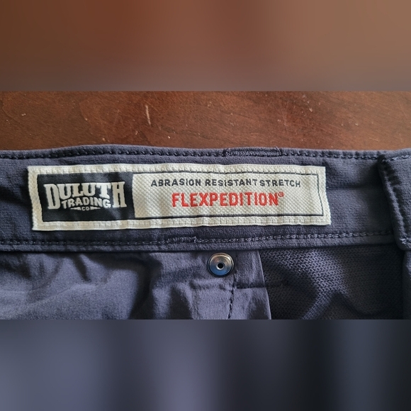 Duluth Flexpedition Bootcut Hiking Outdoor Pants - Picture 5 of 10